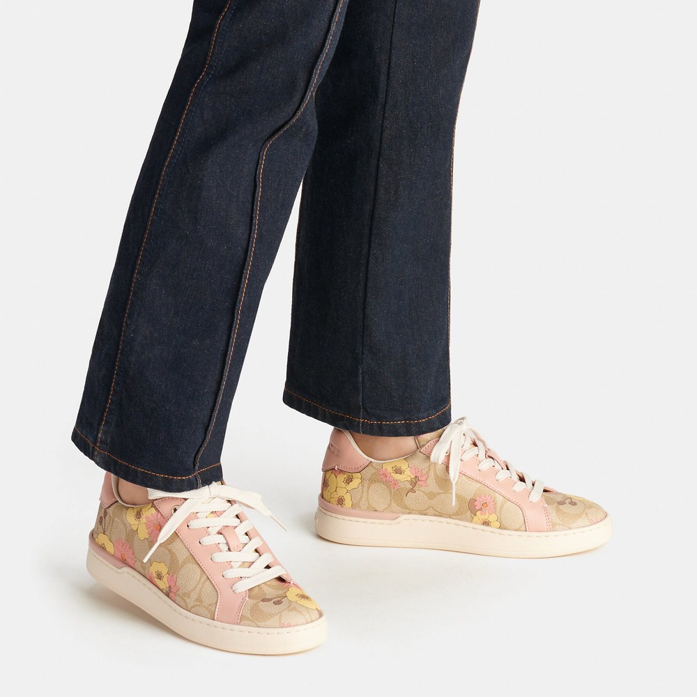 NWT Coach Outlet Clip Low Top Sneaker In Signature Canvas With Floral Print - Picture 6 of 6